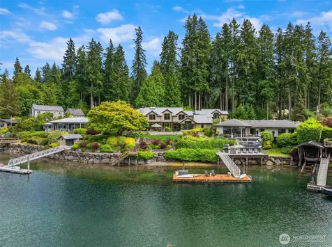 5522 NE Fletcher Landing Bainbridge Island WA 98110