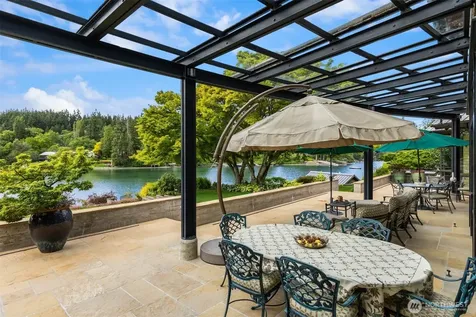 5522 NE Fletcher Landing Bainbridge Island WA 98110