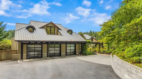 5522 NE Fletcher Landing Bainbridge Island WA 98110