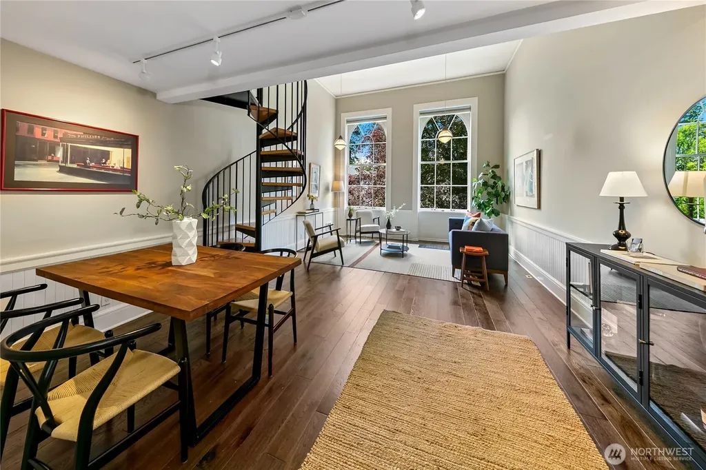 1401 5th Avenue W Seattle WA 98119