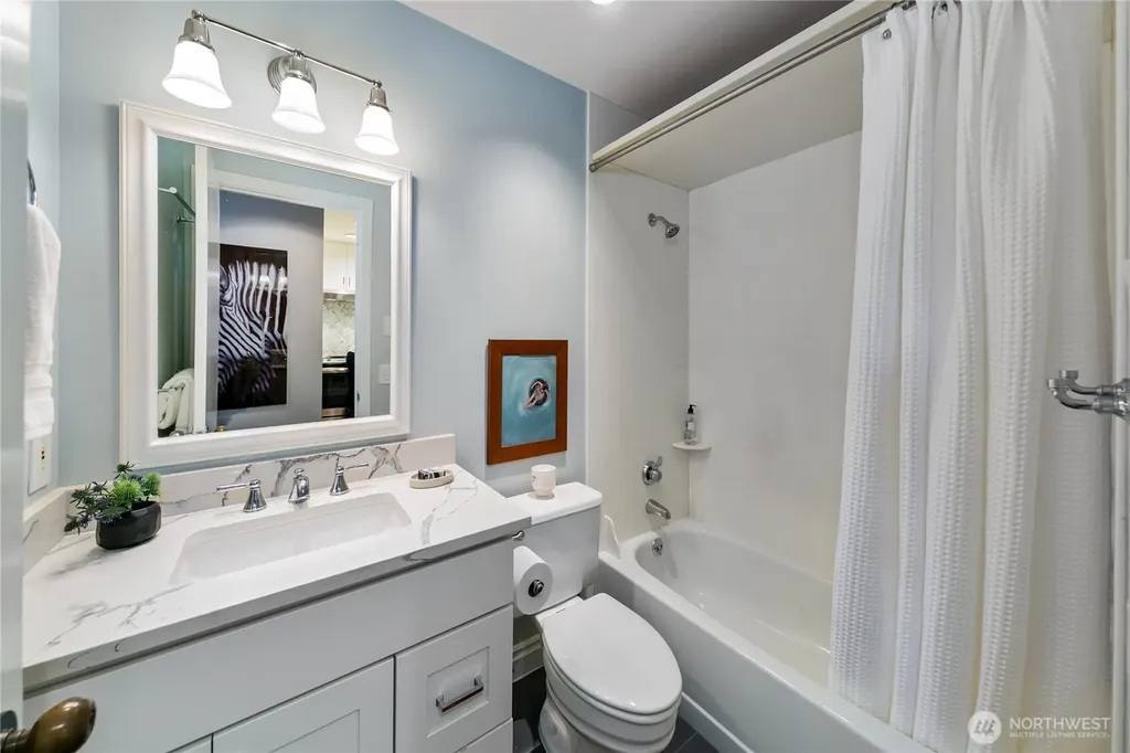 1401 5th Avenue W Seattle WA 98119