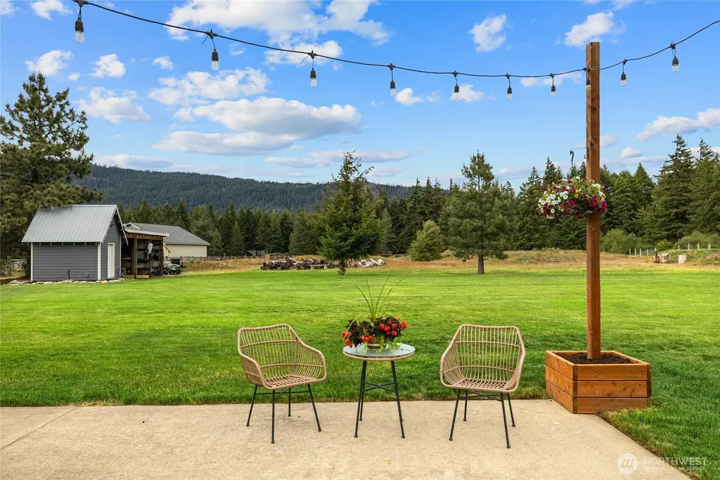 5911 Nelson Siding Road Cle Elum WA 98922