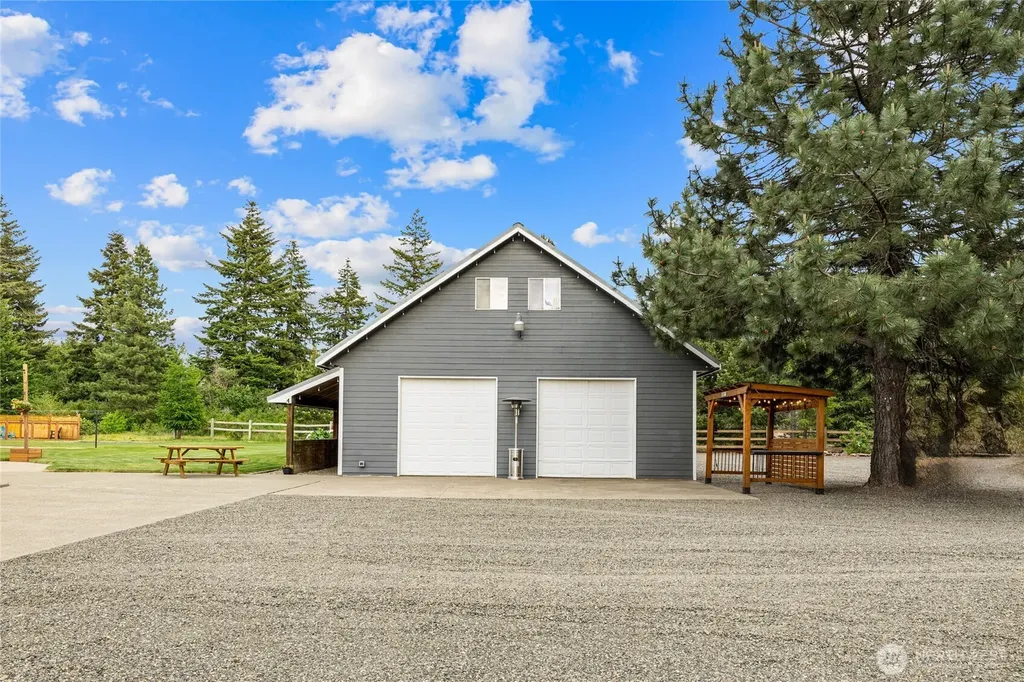 5911 Nelson Siding Road Cle Elum WA 98922