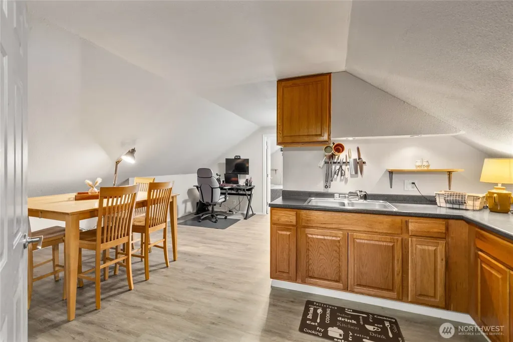 5911 Nelson Siding Road Cle Elum WA 98922