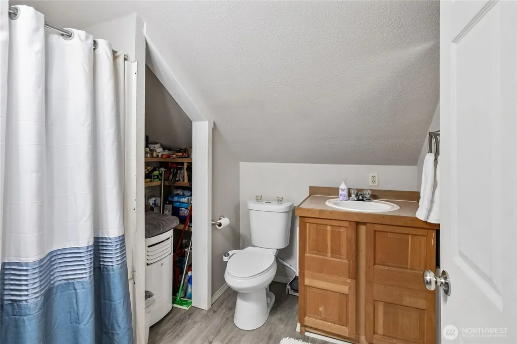 5911 Nelson Siding Road Cle Elum WA 98922
