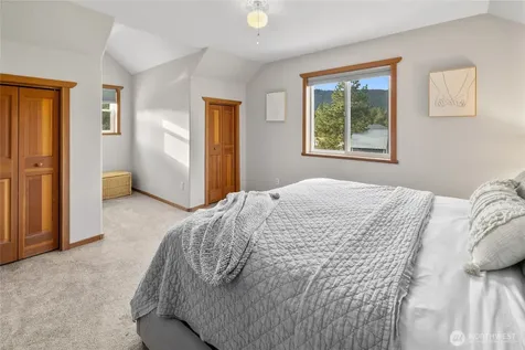 5911 Nelson Siding Road Cle Elum WA 98922