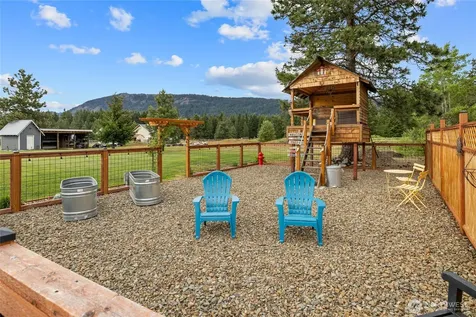 5911 Nelson Siding Road Cle Elum WA 98922