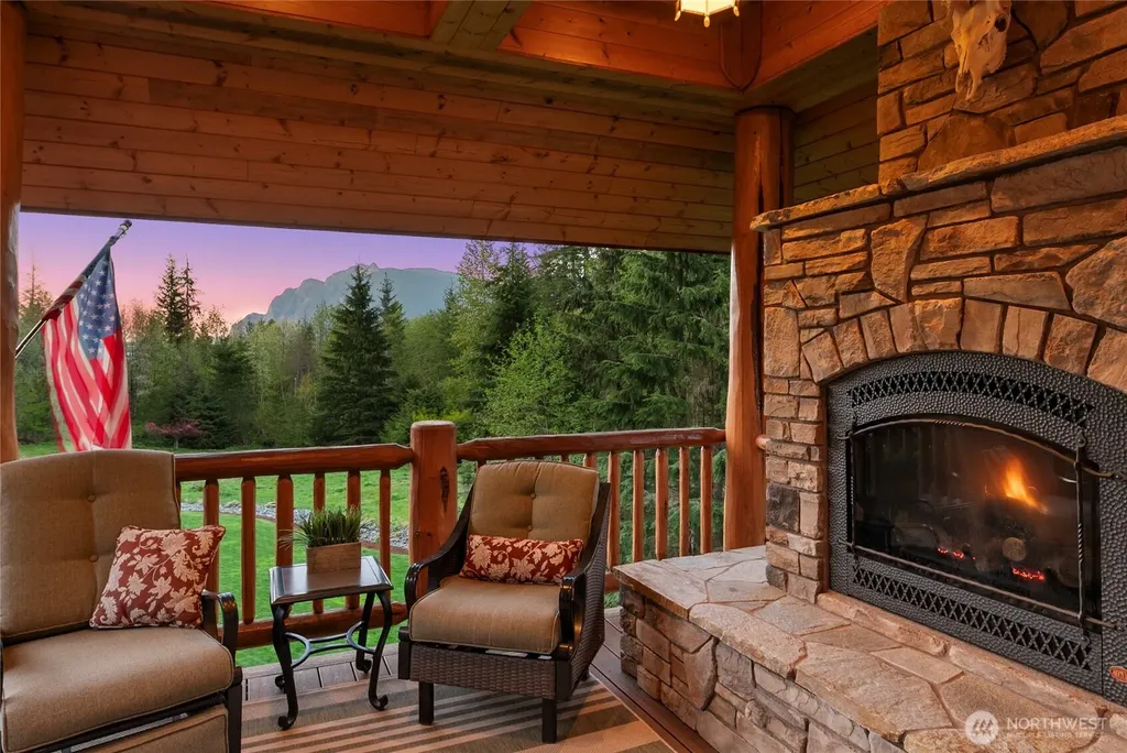 16323 Reserve Drive SE North Bend WA 98045