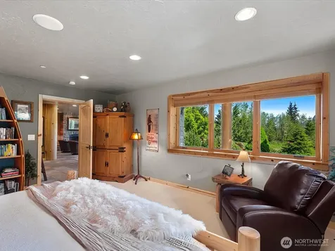 16323 Reserve Drive SE North Bend WA 98045