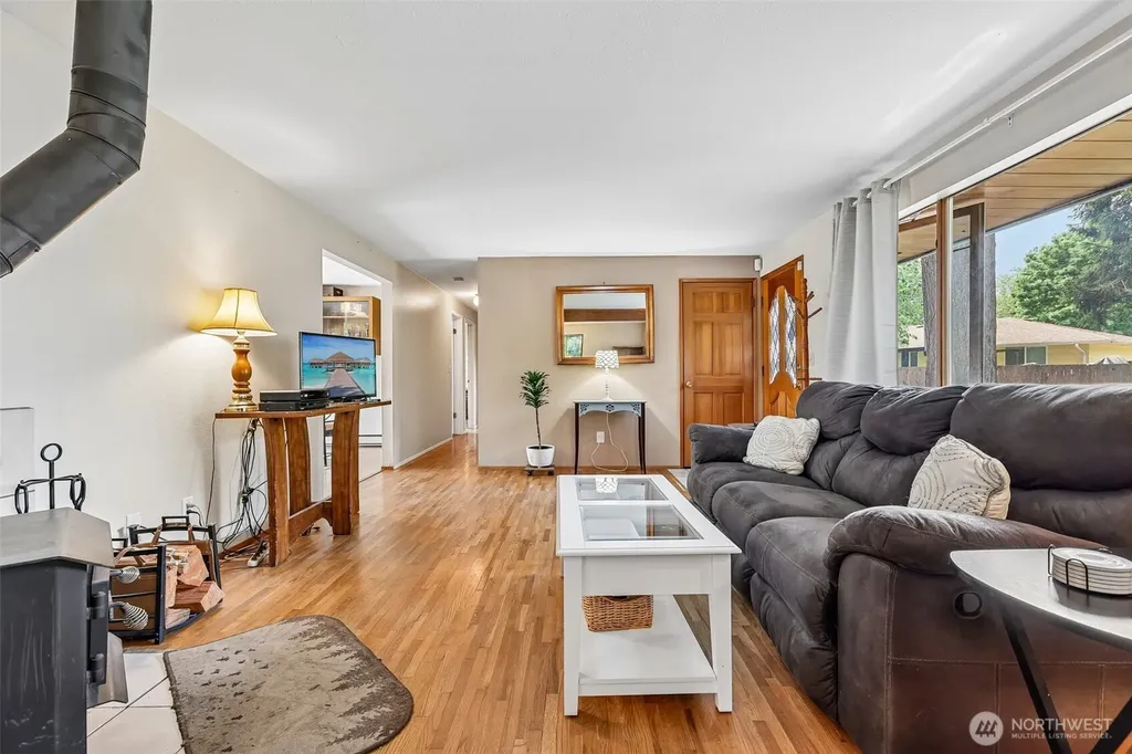 4012 Totem Park Lane Arlington WA 98223