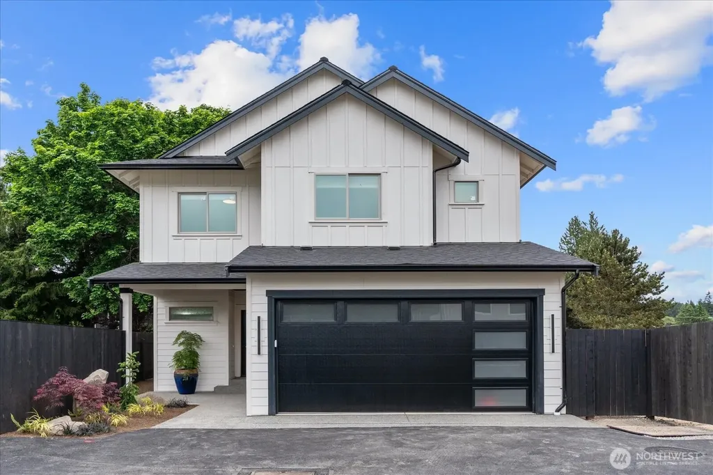 4805 238th Street SW Mountlake Terrace WA 98043