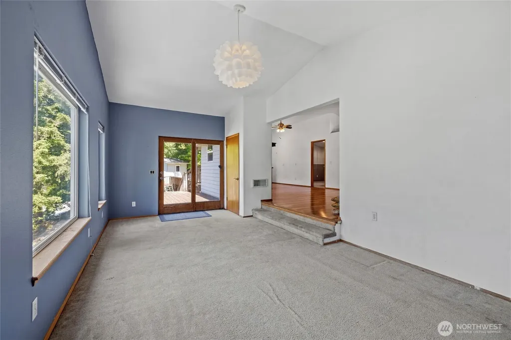 460 Lakeside Drive Sedro Woolley WA 98284
