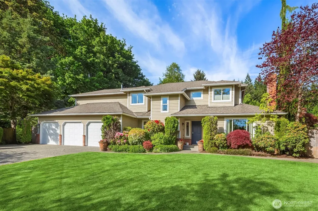 4810 117th Place NE Kirkland WA 98033