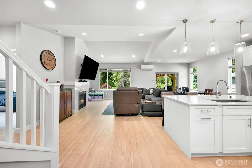 8971 Garibaldi Court Blaine WA 98230