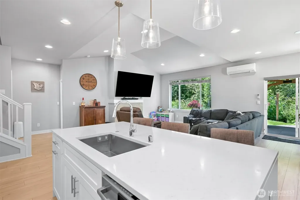 8971 Garibaldi Court Blaine WA 98230