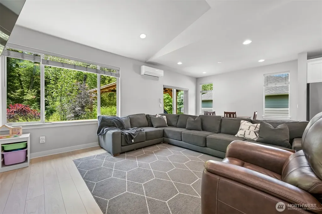 8971 Garibaldi Court Blaine WA 98230