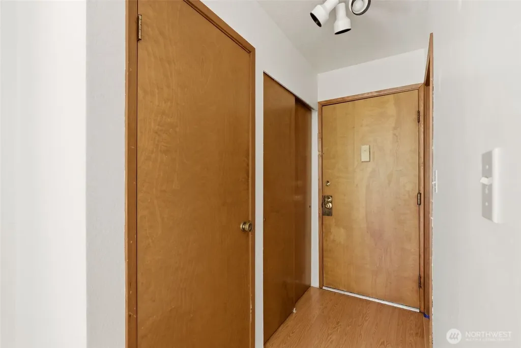3024 NE 143rd Street Seattle WA 98125