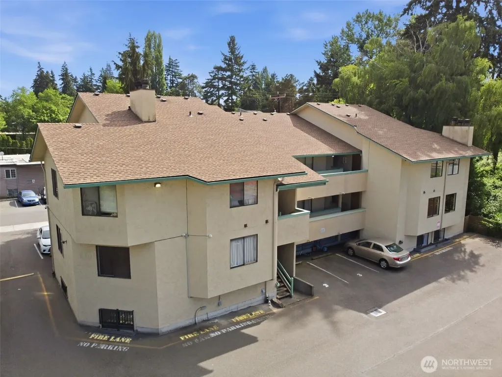 3024 NE 143rd Street Seattle WA 98125