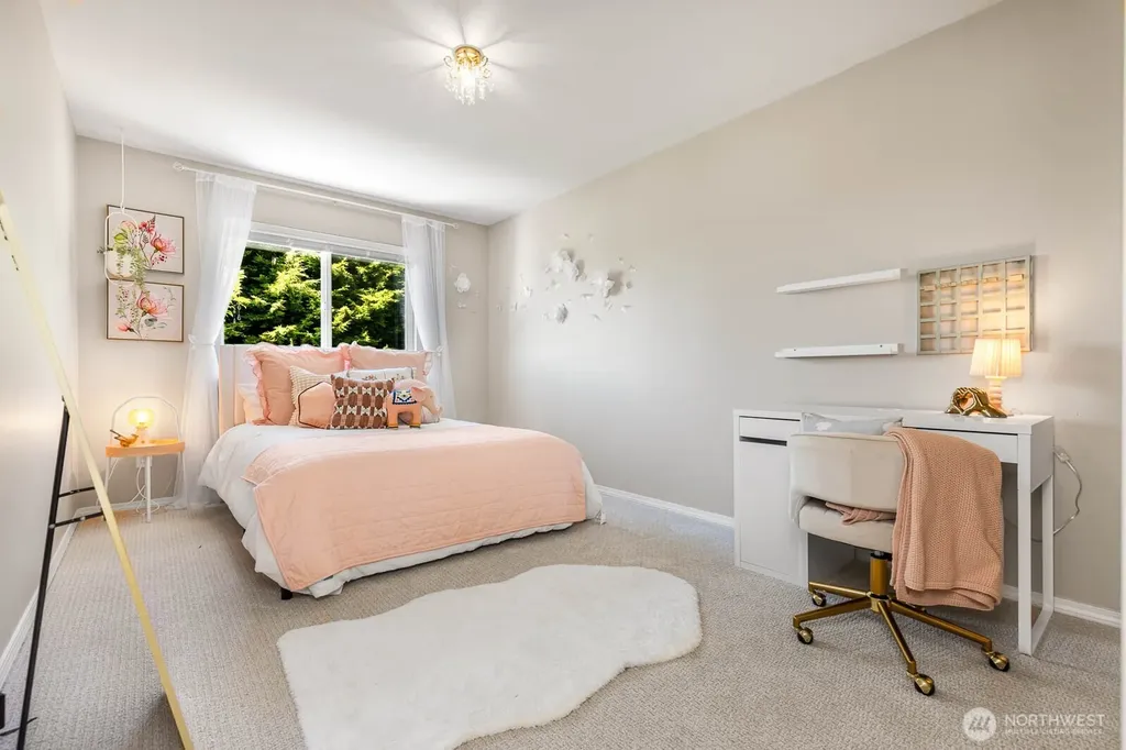 517 Pasco Place NE Renton WA 98059