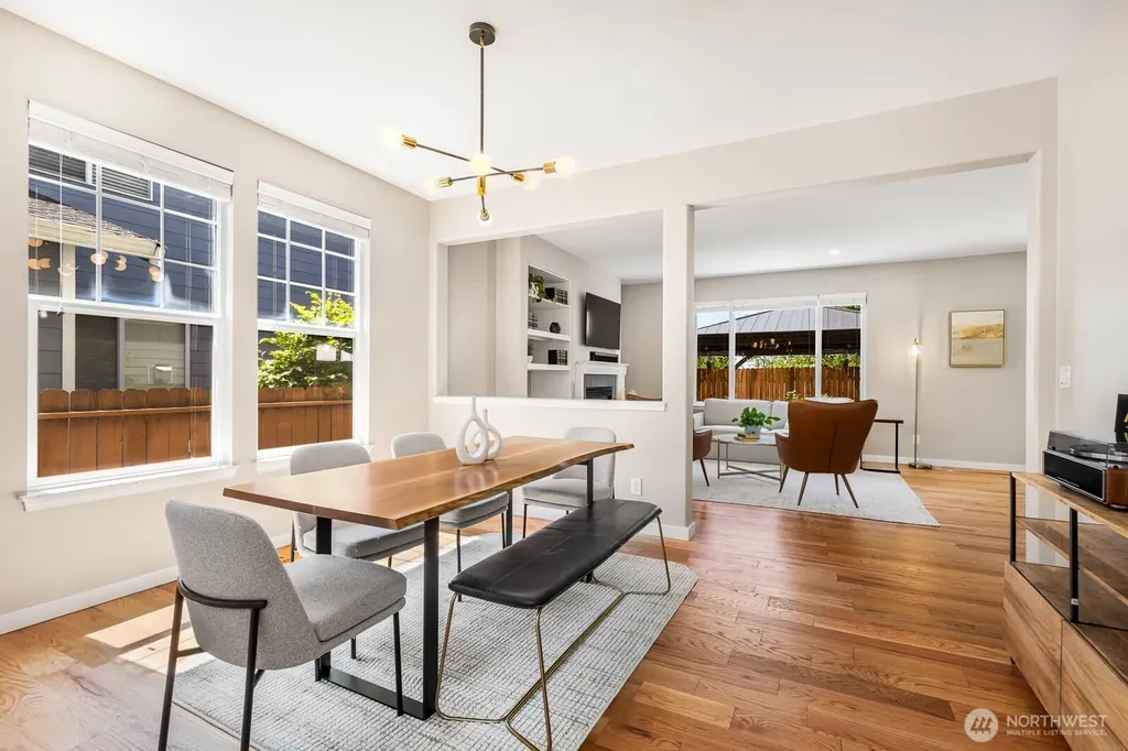 517 Pasco Place NE Renton WA 98059