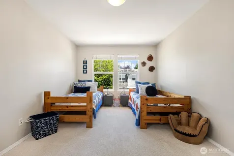 517 Pasco Place NE Renton WA 98059