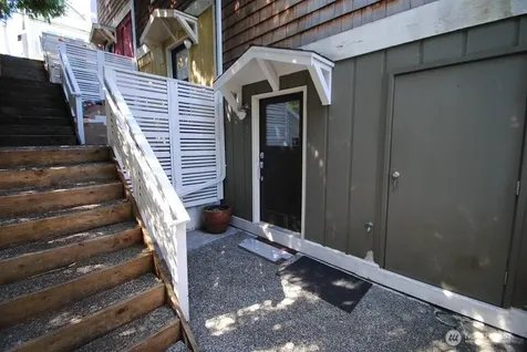 39 Etruria Street Seattle WA 98109