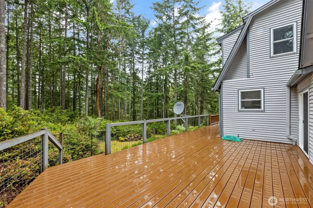 100 E Twanoh Heights Road S Belfair WA 98528