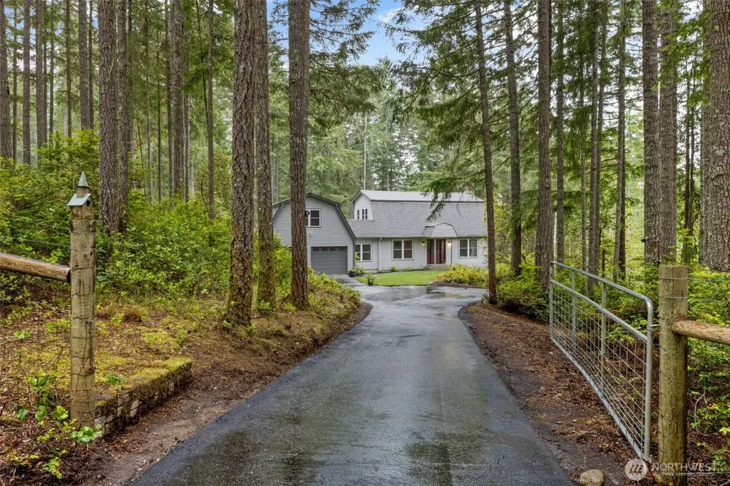 100 E Twanoh Heights Road S Belfair WA 98528