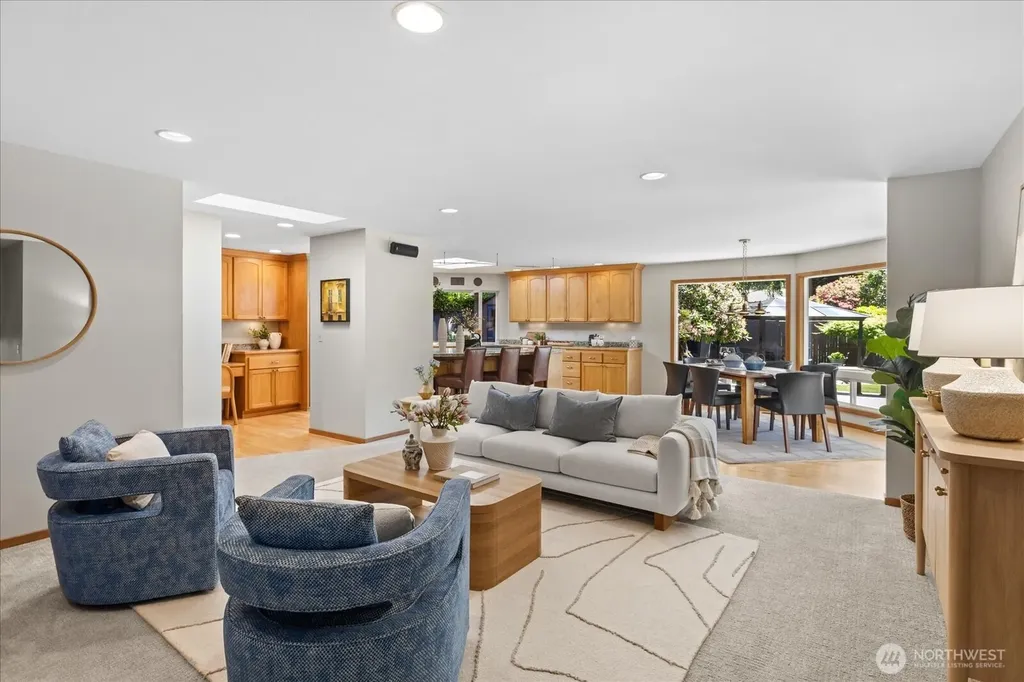 8716 185th Place SW Edmonds WA 98026