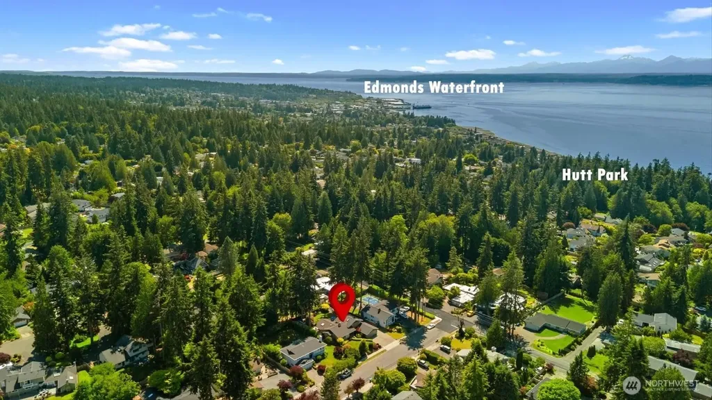 8716 185th Place SW Edmonds WA 98026