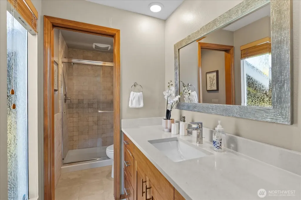 8716 185th Place SW Edmonds WA 98026