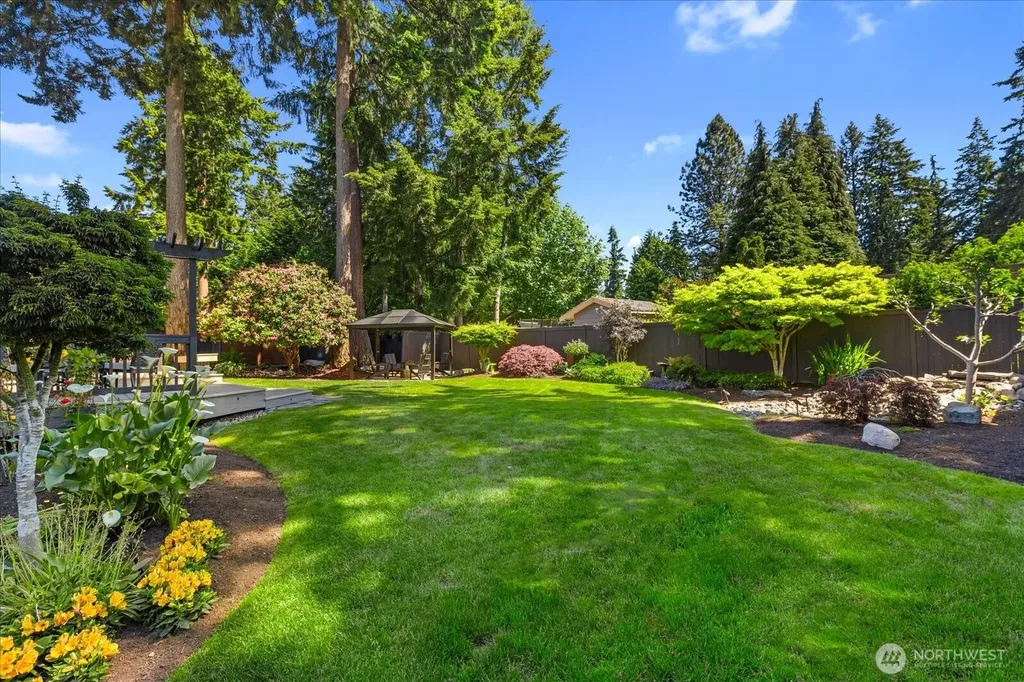 8716 185th Place SW Edmonds WA 98026