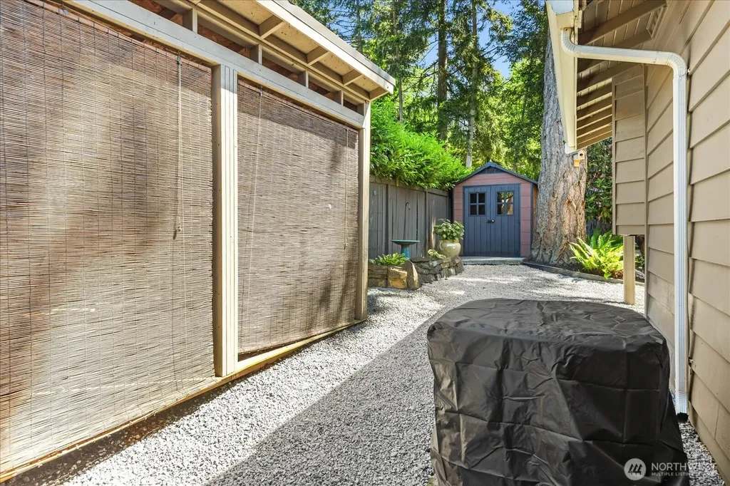 8716 185th Place SW Edmonds WA 98026
