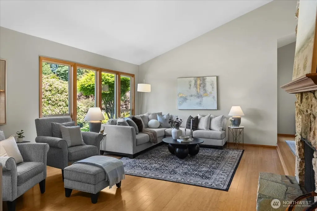 8716 185th Place SW Edmonds WA 98026