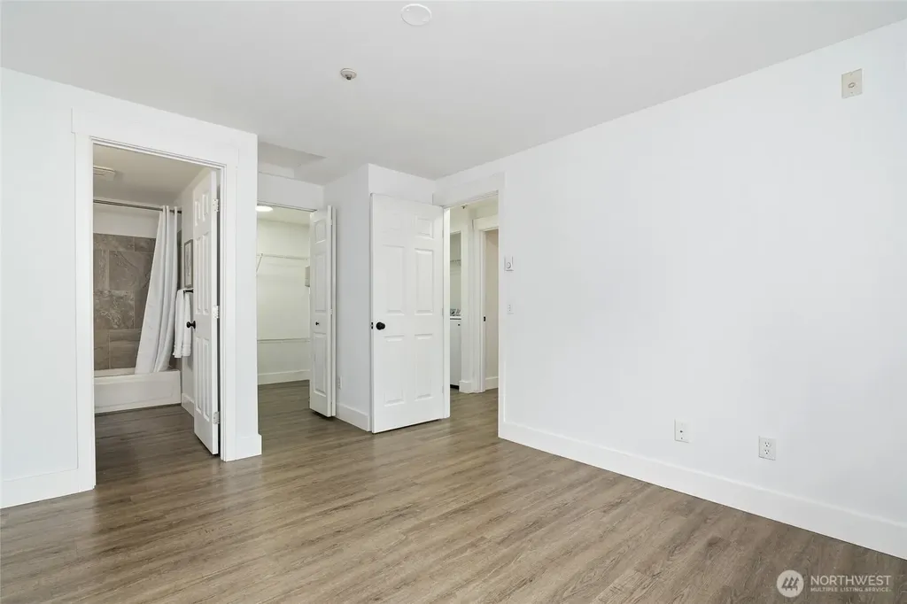 7453 Newcastle Golf Club Road Newcastle WA 98059
