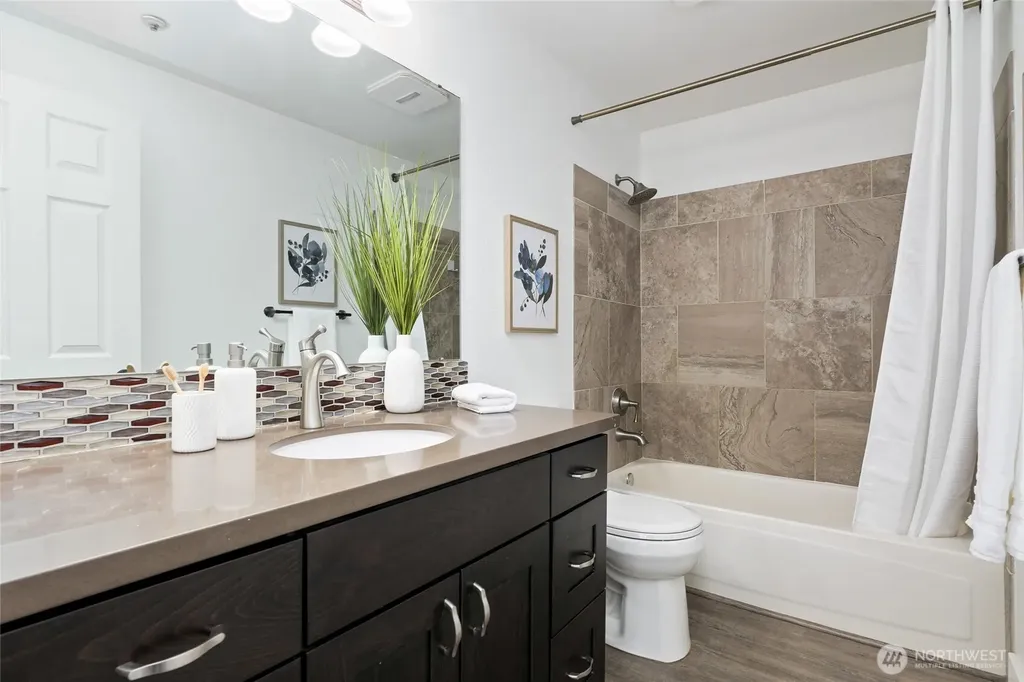 7453 Newcastle Golf Club Road Newcastle WA 98059