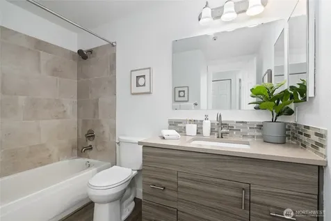 7453 Newcastle Golf Club Road Newcastle WA 98059