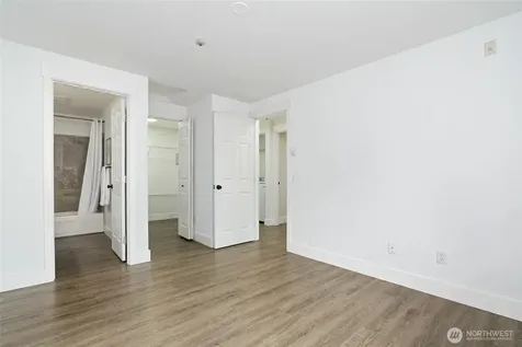 7453 Newcastle Golf Club Road Newcastle WA 98059