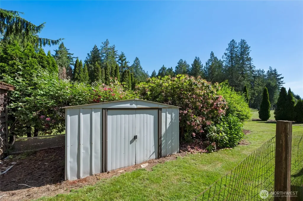 6978 Hannegan Road Lynden WA 98264