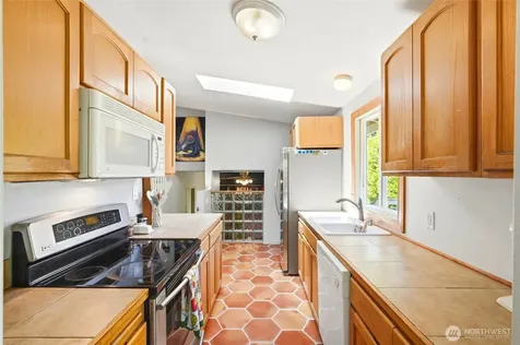 5011 122nd Street SE Everett WA 98208