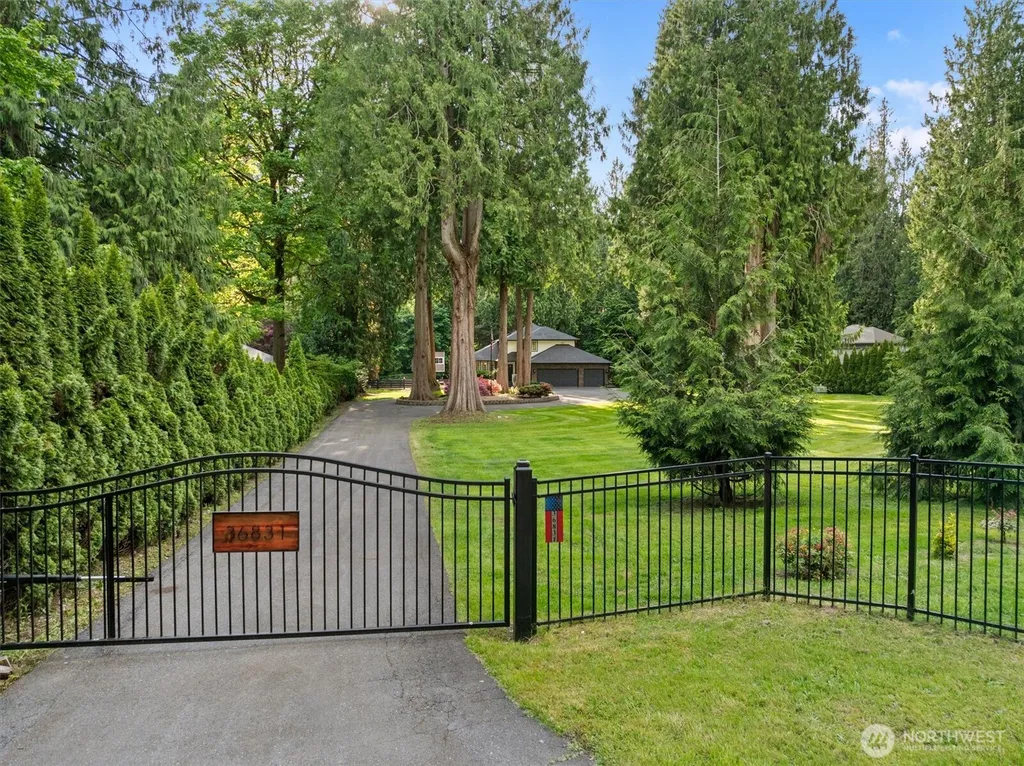 36831 249th Avenue SE Enumclaw WA 98022
