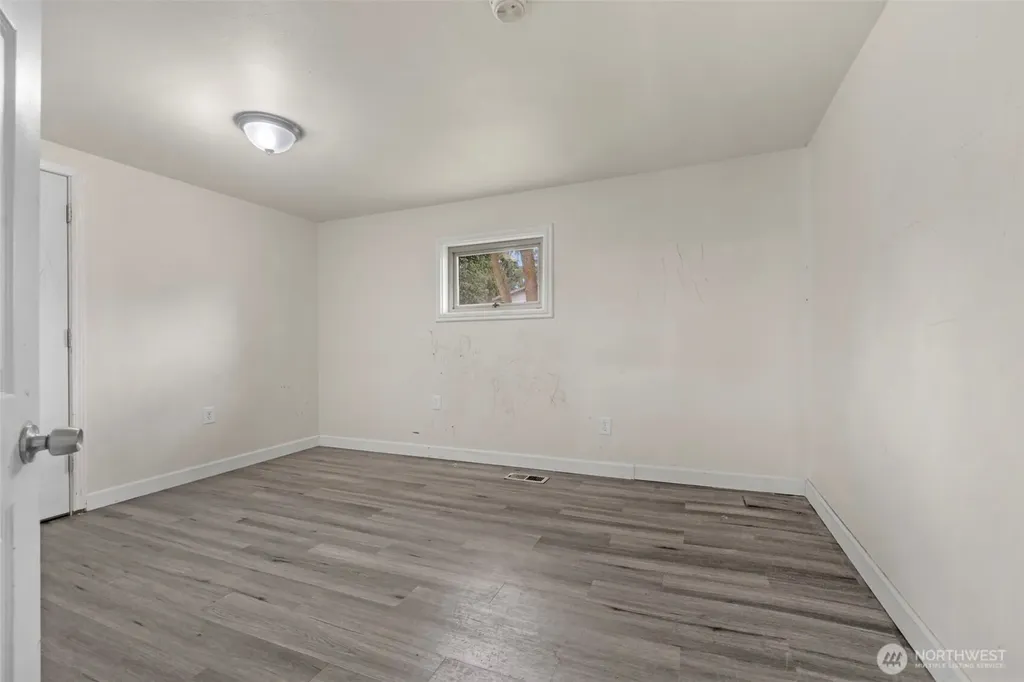 929 Pecks Drive Everett WA 98203