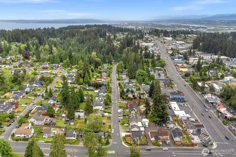 929 Pecks Drive Everett WA 98203