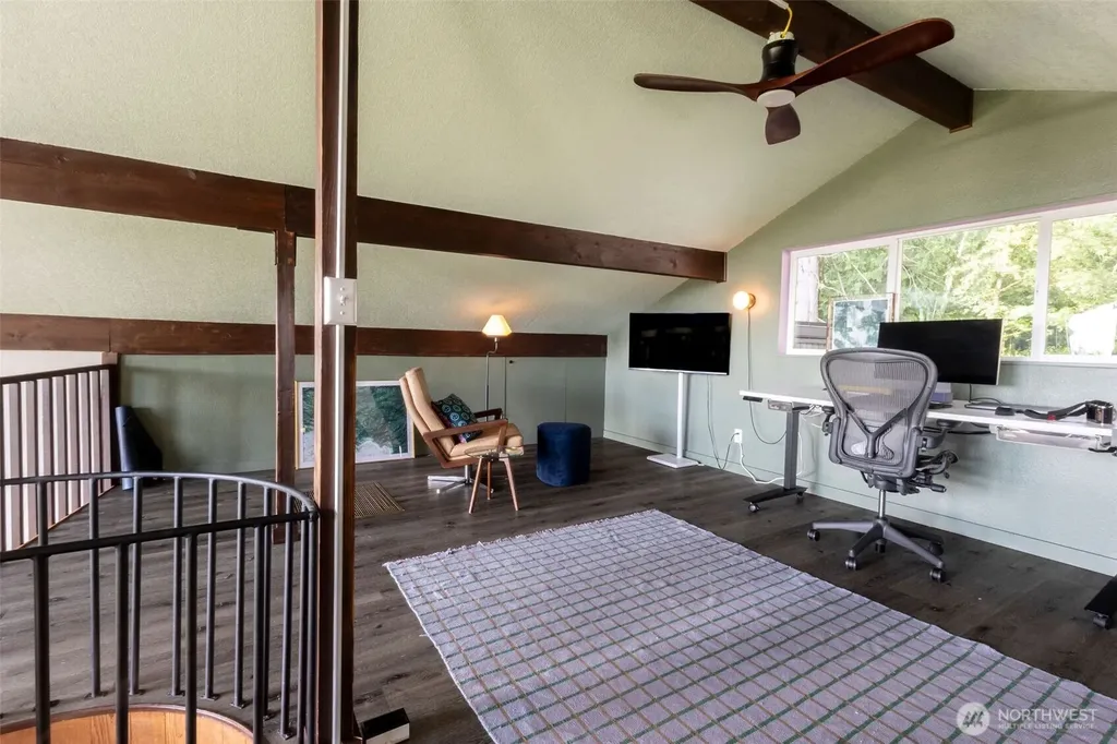 5915 Cedar Drive Bow WA 98232