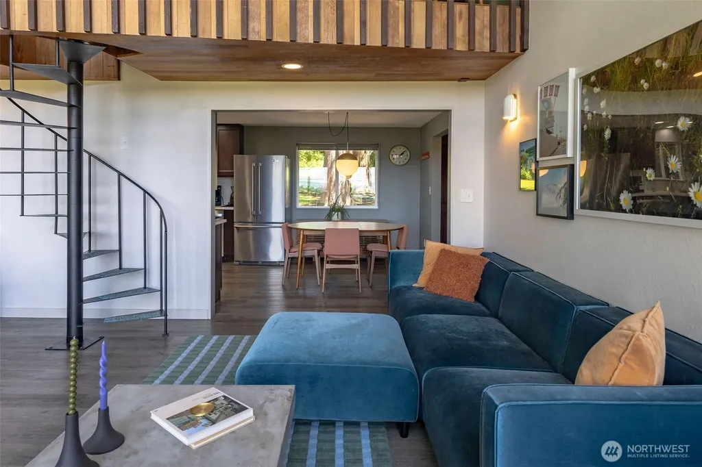 5915 Cedar Drive Bow WA 98232