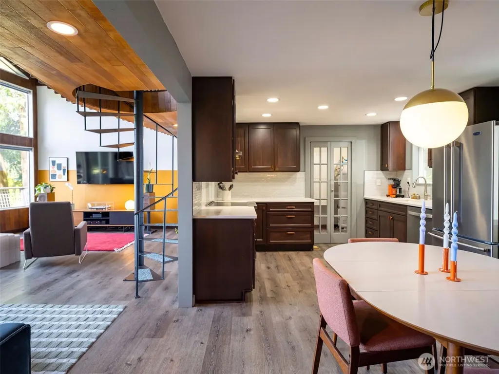 5915 Cedar Drive Bow WA 98232