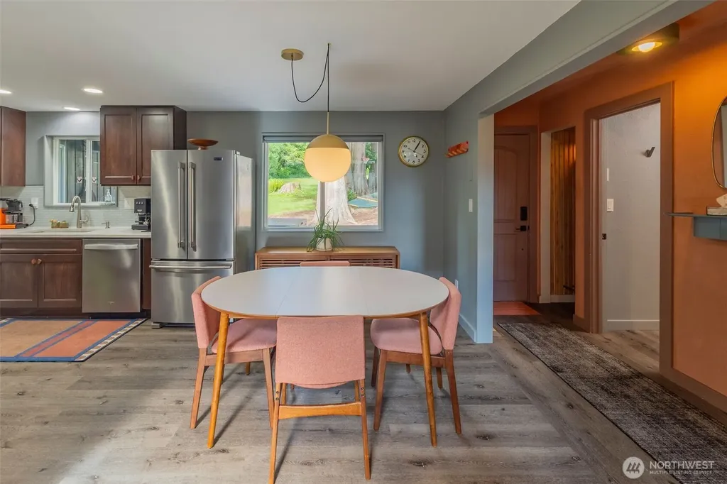 5915 Cedar Drive Bow WA 98232