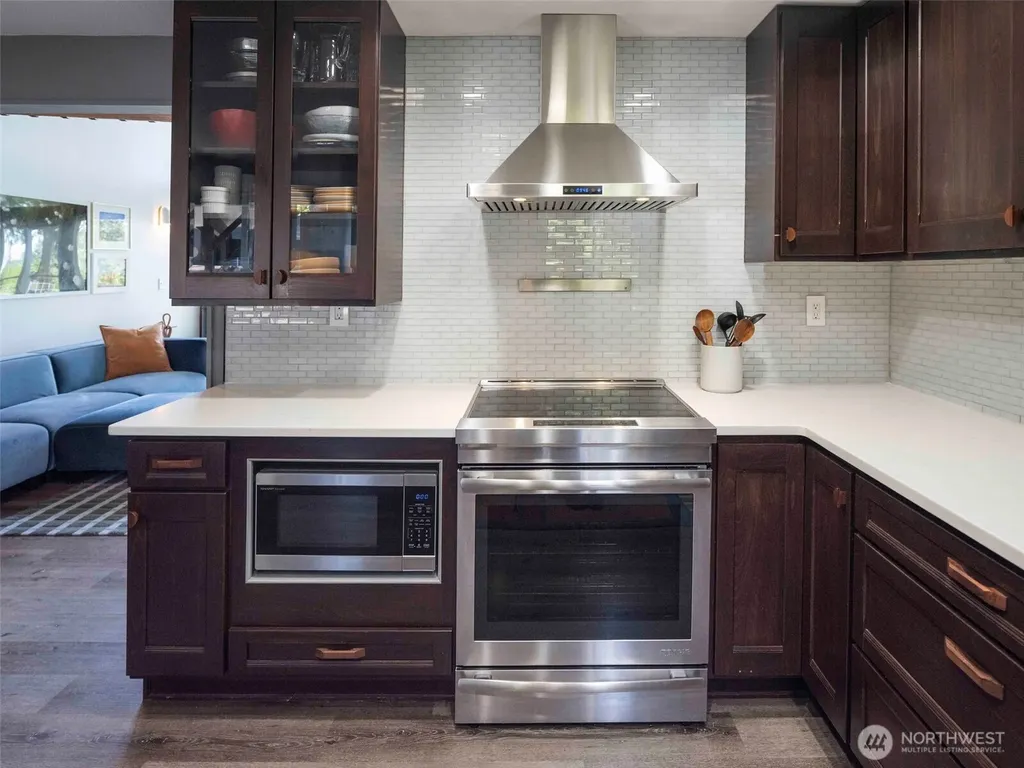 5915 Cedar Drive Bow WA 98232