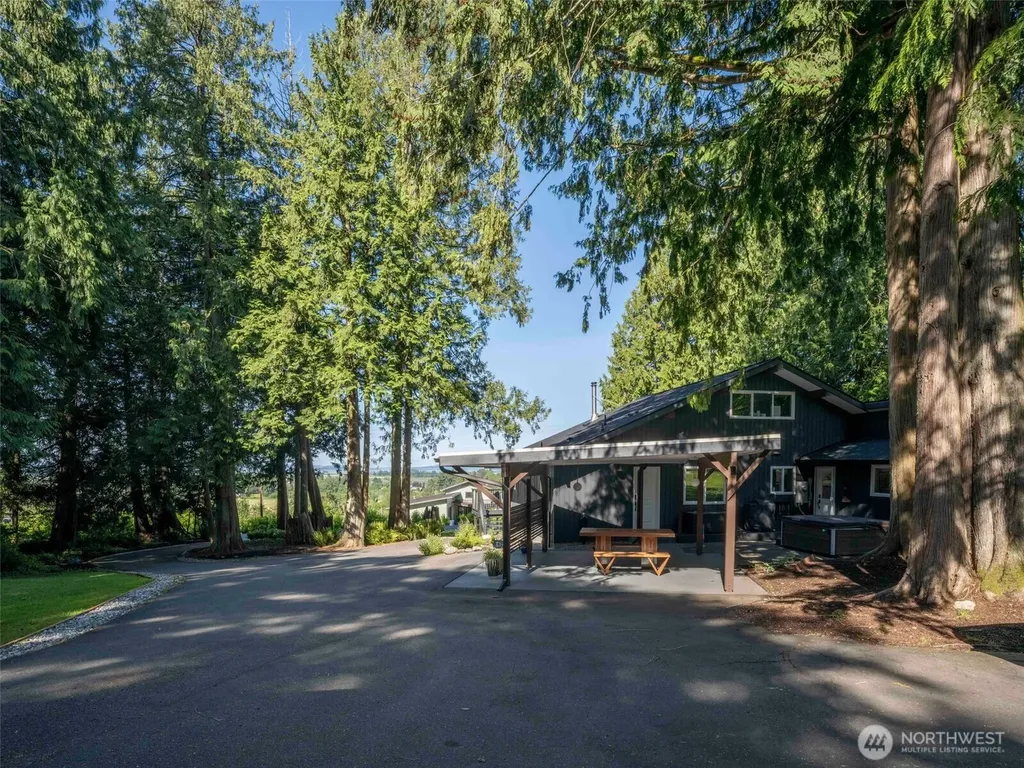 5915 Cedar Drive Bow WA 98232