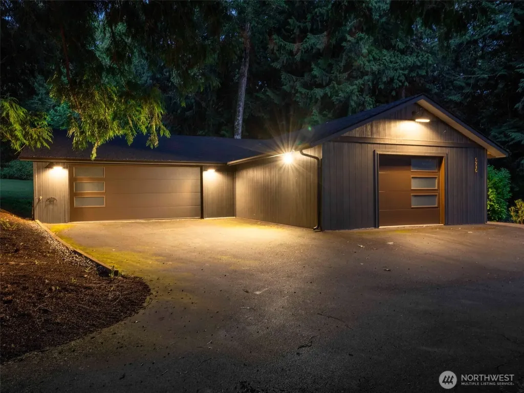 5915 Cedar Drive Bow WA 98232